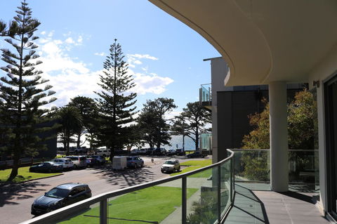 130 At The Waves - Inverell Accommodation 0