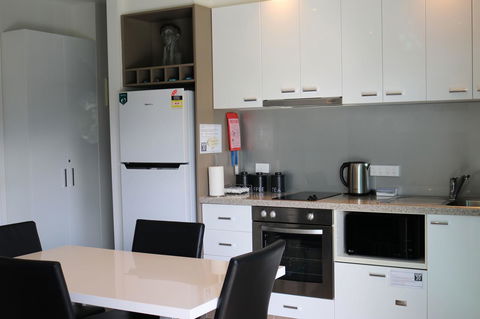 130 At The Waves - Inverell Accommodation 9