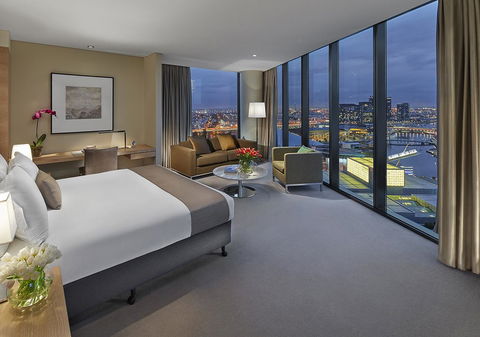 Crown Promenade Melbourne - Inverell Accommodation 1