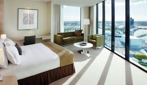 Crown Promenade Melbourne - Inverell Accommodation 18