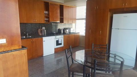 Melbourne Metropole Central Official - Inverell Accommodation 10