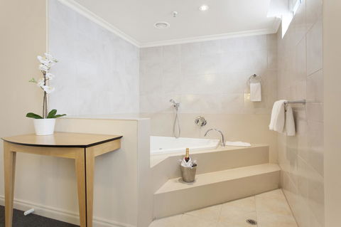 Melbourne Metropole Central Official - Inverell Accommodation 37