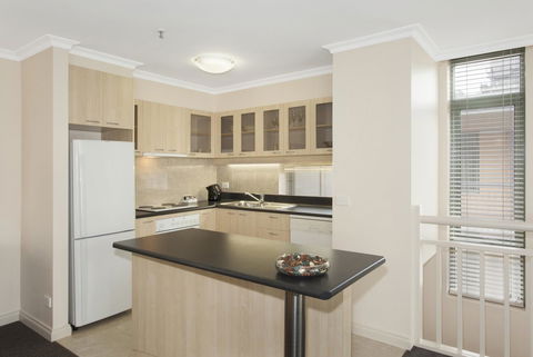 Melbourne Metropole Central Official - Inverell Accommodation 16