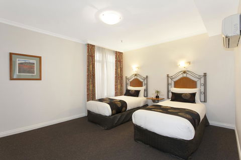 Melbourne Metropole Central Official - Inverell Accommodation 33