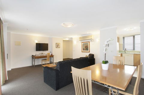 Melbourne Metropole Central Official - Inverell Accommodation 40