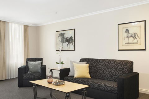 Melbourne Metropole Central Official - Inverell Accommodation 32