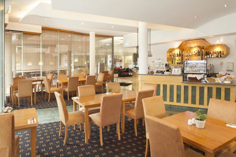 Melbourne Metropole Central Official - Inverell Accommodation 20