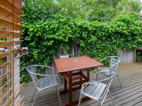Boutique Stays Sandyside- Sandringham Villa Units - Inverell Accommodation 10