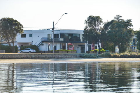 Heyfield Motel And Apartments - Inverell Accommodation 5