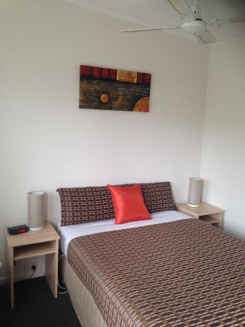 Beachcomber Motel & Apartments - Inverell Accommodation 39