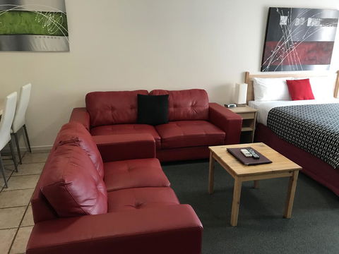 Beachcomber Motel & Apartments - Inverell Accommodation 14