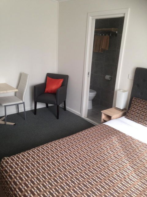 Beachcomber Motel & Apartments - Inverell Accommodation 28
