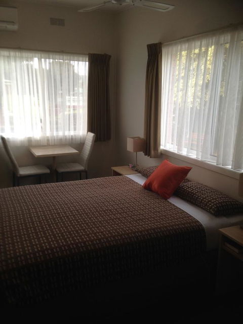 Beachcomber Motel & Apartments - Inverell Accommodation 36