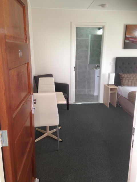 Beachcomber Motel & Apartments - Inverell Accommodation 29