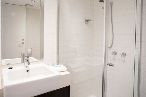 The Dolphin Apartments - Inverell Accommodation 11