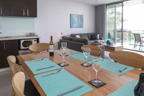 The Dolphin Apartments - Inverell Accommodation 20