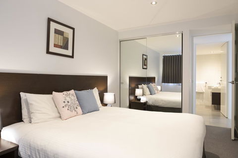 The Dolphin Apartments - Inverell Accommodation 17