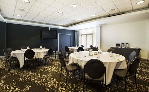 Holiday Inn Melbourne Airport, An IHG Hotel - Inverell Accommodation 25