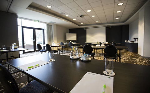 Holiday Inn Melbourne Airport, An IHG Hotel - Inverell Accommodation 23