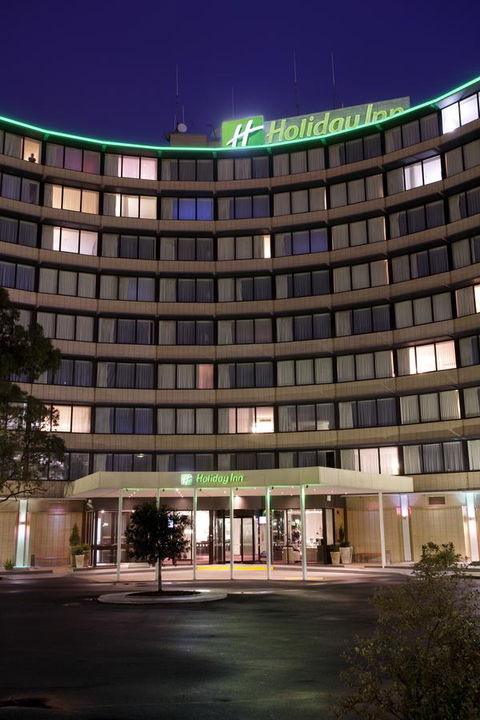 Holiday Inn Melbourne Airport, An IHG Hotel - Inverell Accommodation 12
