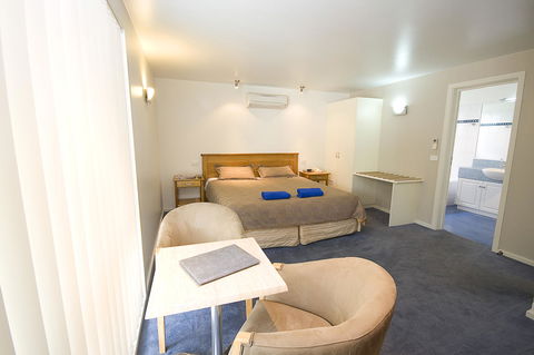 Anchorage Motel & Villas Lorne - Inverell Accommodation 9