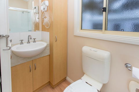 Ingenia Holidays Torquay Australia - Inverell Accommodation 18
