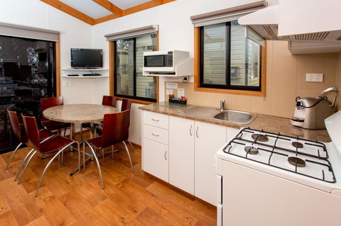 Ingenia Holidays Torquay Australia - Inverell Accommodation 24