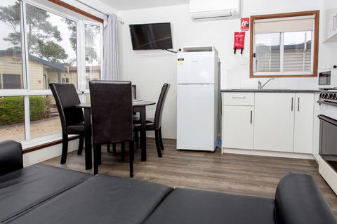 Ingenia Holidays Torquay Australia - Inverell Accommodation 7