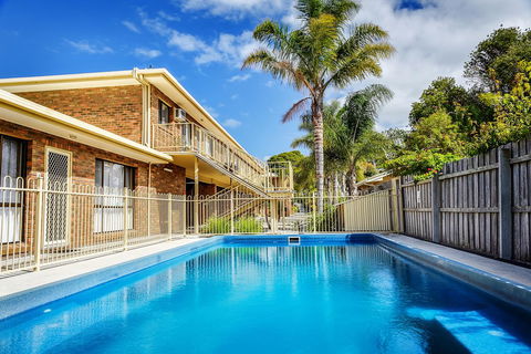 Allambi Holiday Apartments - Inverell Accommodation 0