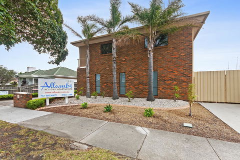 Allambi Holiday Apartments - Inverell Accommodation 5