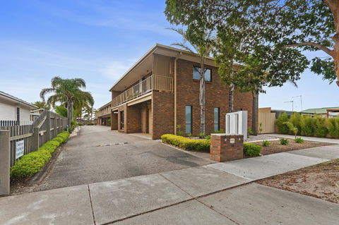 Allambi Holiday Apartments - Inverell Accommodation 8
