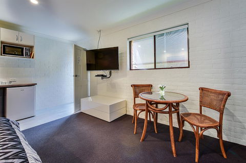 Allambi Holiday Apartments - Inverell Accommodation 27