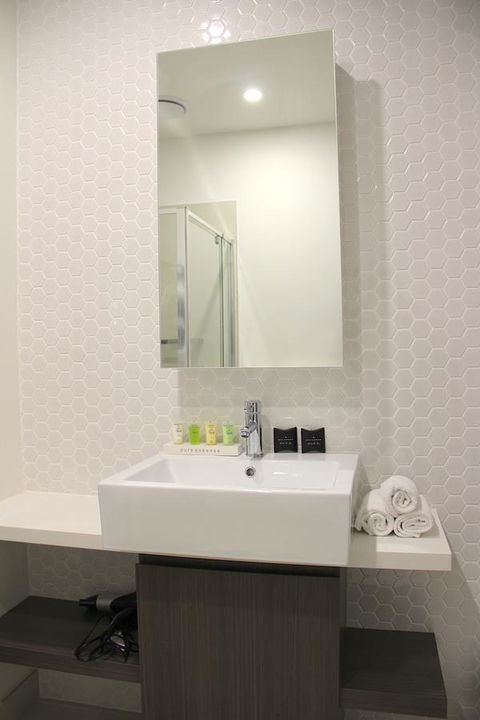Whitehorse Apartments Hotel - Inverell Accommodation 23