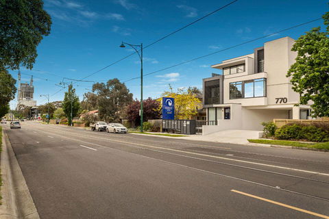 Whitehorse Apartments Hotel - Inverell Accommodation 35