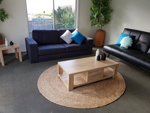 Dromana Holiday Beach House - Inverell Accommodation 5