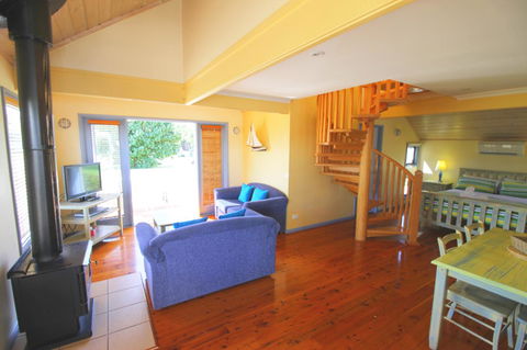 Rayville Boat Houses - Inverell Accommodation 3