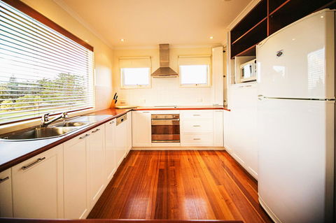 Rayville Boat Houses - Inverell Accommodation 5