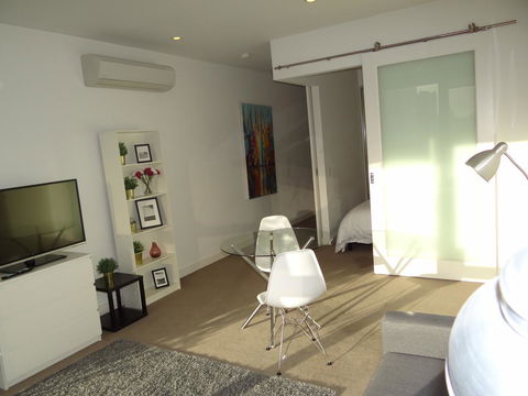Amazing Accommodations: Vogue - Inverell Accommodation 20