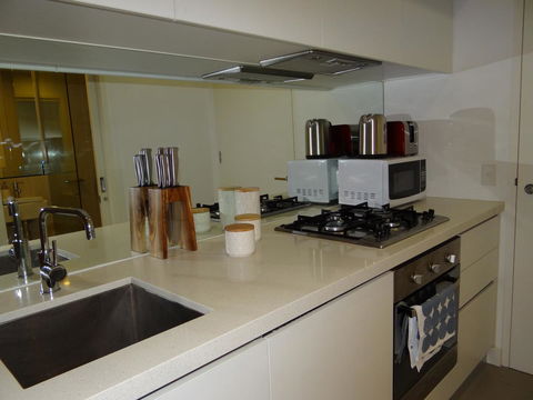 Amazing Accommodations: Vogue - Inverell Accommodation 44