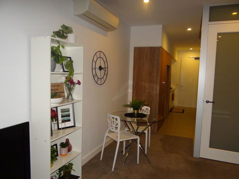 Amazing Accommodations: Vogue - Inverell Accommodation 3
