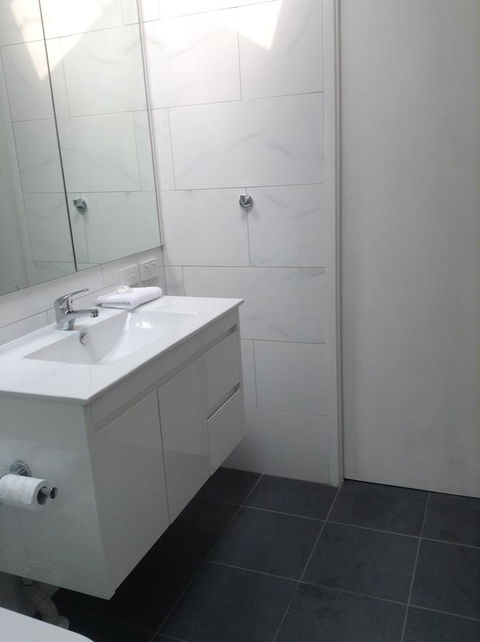 Terrace Lofts Apartments - Inverell Accommodation 18