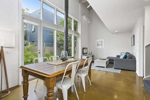 Terrace Lofts Apartments - Inverell Accommodation 2