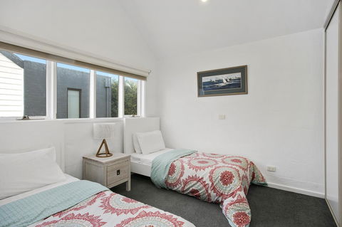 Terrace Lofts Apartments - Inverell Accommodation 9