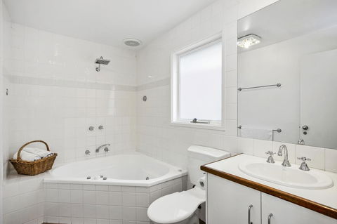 Terrace Lofts Apartments - Inverell Accommodation 8