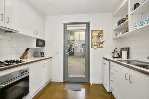 Terrace Lofts Apartments - Inverell Accommodation 24