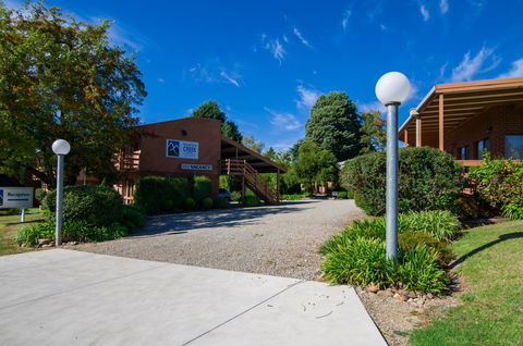 Mountain Creek Motel Bar & Restaurant - Inverell Accommodation 23