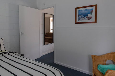 Prom Coast Apartments - Inverell Accommodation 1