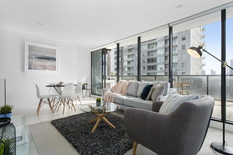 Complete Host Tiara Apartments - Inverell Accommodation 22