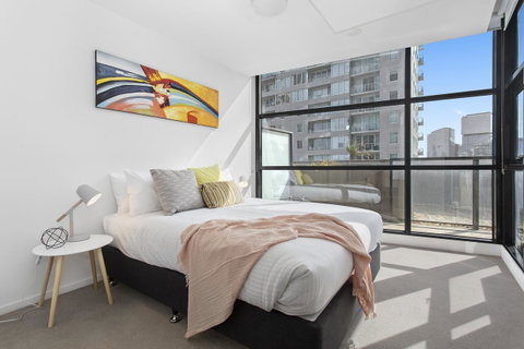 Complete Host Tiara Apartments - Inverell Accommodation 24