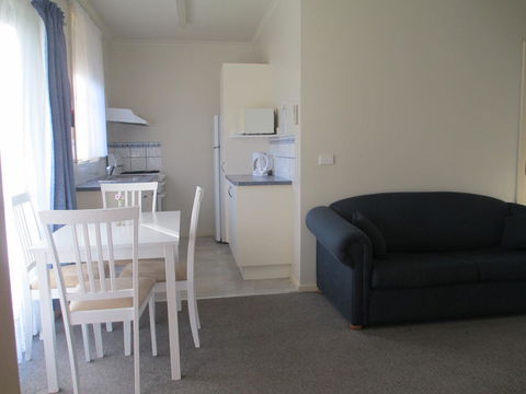 Echo Beach Tourist Park - Inverell Accommodation 37